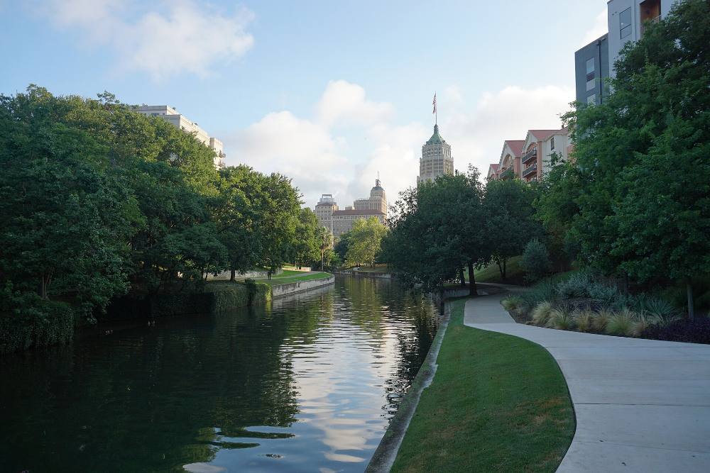 Tour đi bộ miễn phí khám phá ẩm thực và chợ địa phương San Antonio – Hương vị, chợ và văn hóa ẩm thực
