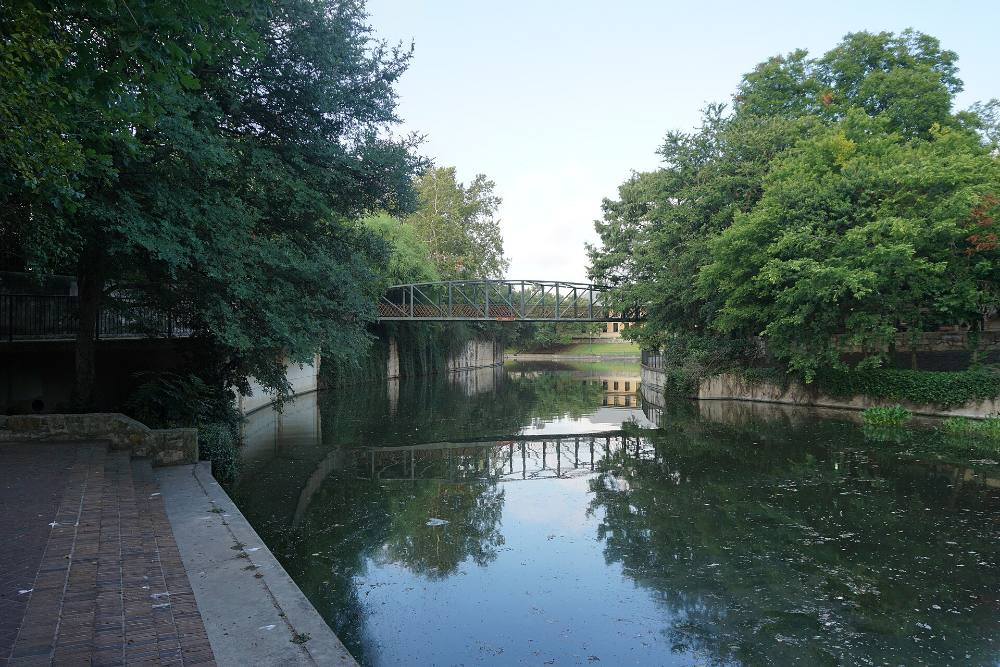 Chuyến đi bộ miễn phí buổi tối về những truyền thuyết của San Antonio – Huyền thoại, Bí ẩn & Những con ngõ dưới ánh đèn