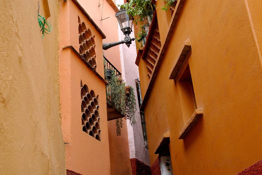 Tour gastronómico a pie gratuito por los mercados y la gastronomía local de Guanajuato – Sabores, mercados y cultura culinaria