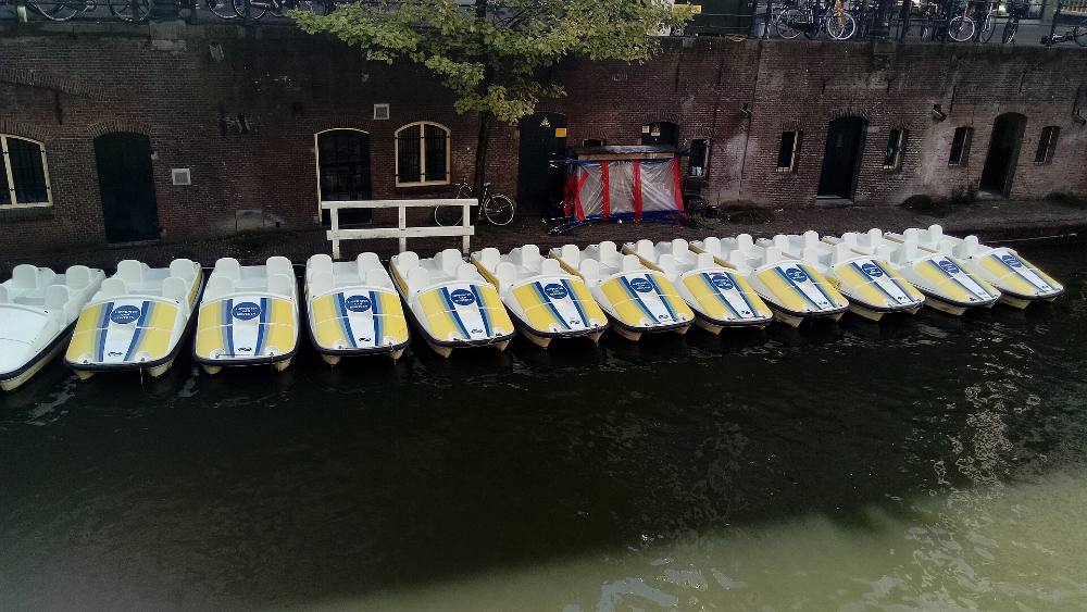 Tour a piedi gratuito alla scoperta delle gemme nascoste e della vita locale di Utrecht – Angoli segreti e storie di quartiere