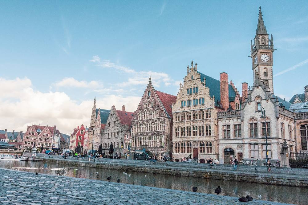 Tour Đi Bộ Miễn Phí Khám Phá Góc Khuất & Cuộc Sống Địa Phương Ghent – Những Góc Bí Ẩn & Câu Chuyện Khu Phố