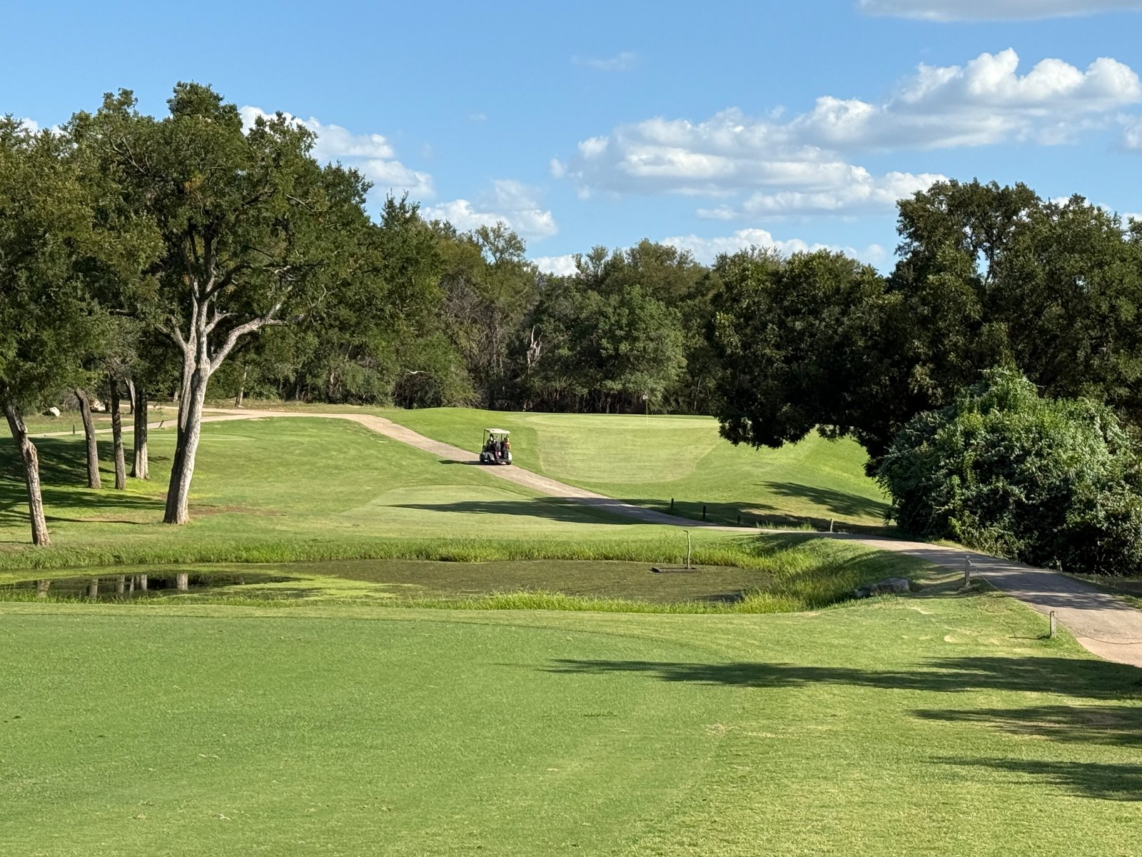 Tour chơi golf kết hợp khám phá Sài Gòn