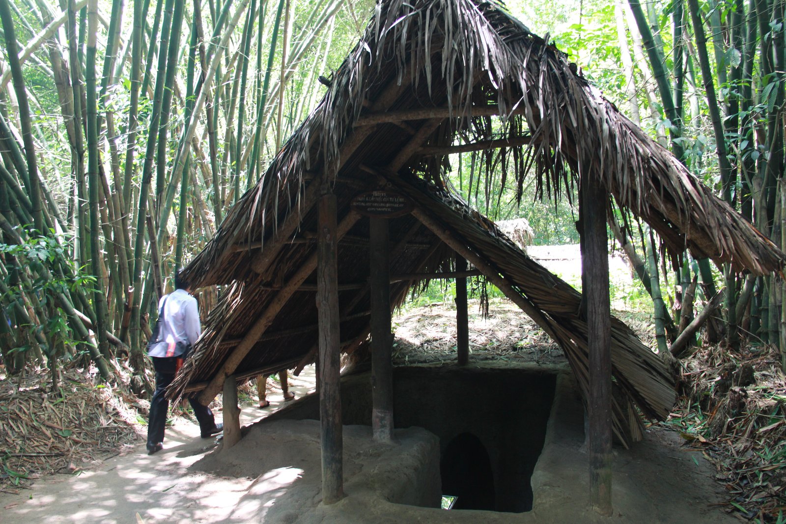 Tour Củ Chi – Bến Dược – làng bánh tráng