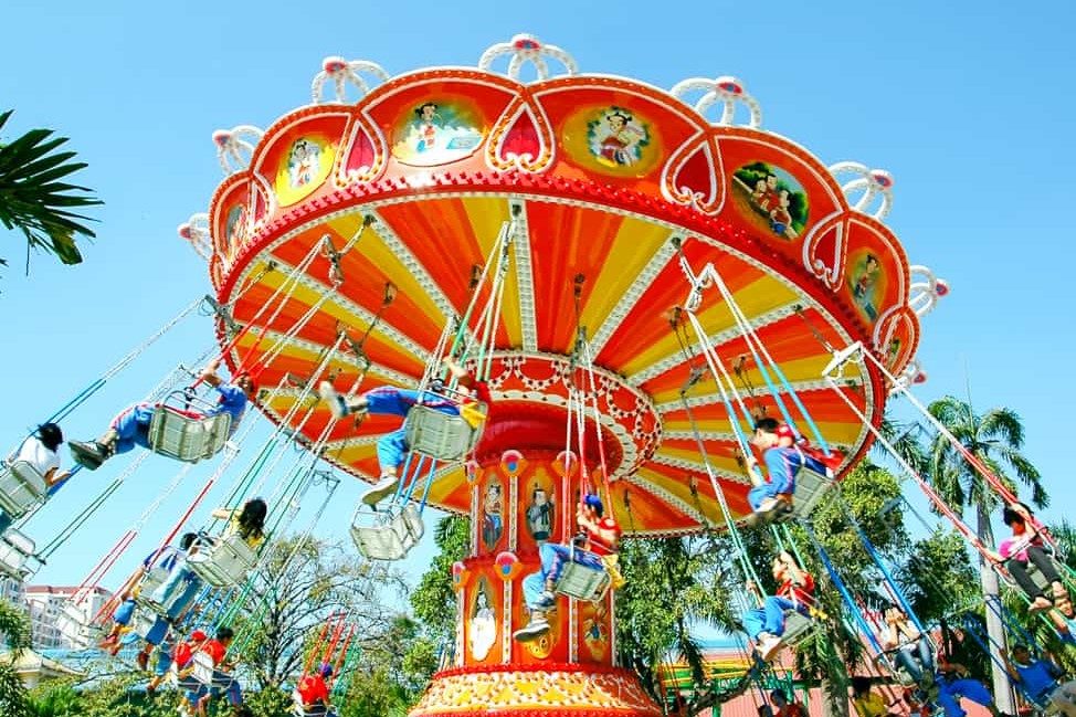 Tour Du Lịch Sài Gòn – Công Viên Văn Hóa Đầm Sen 1 Ngày