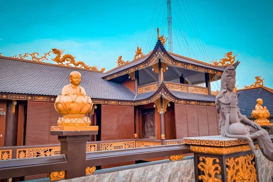 Tour 1 Tag 1 Nacht: Spirituelle Reise An Giang