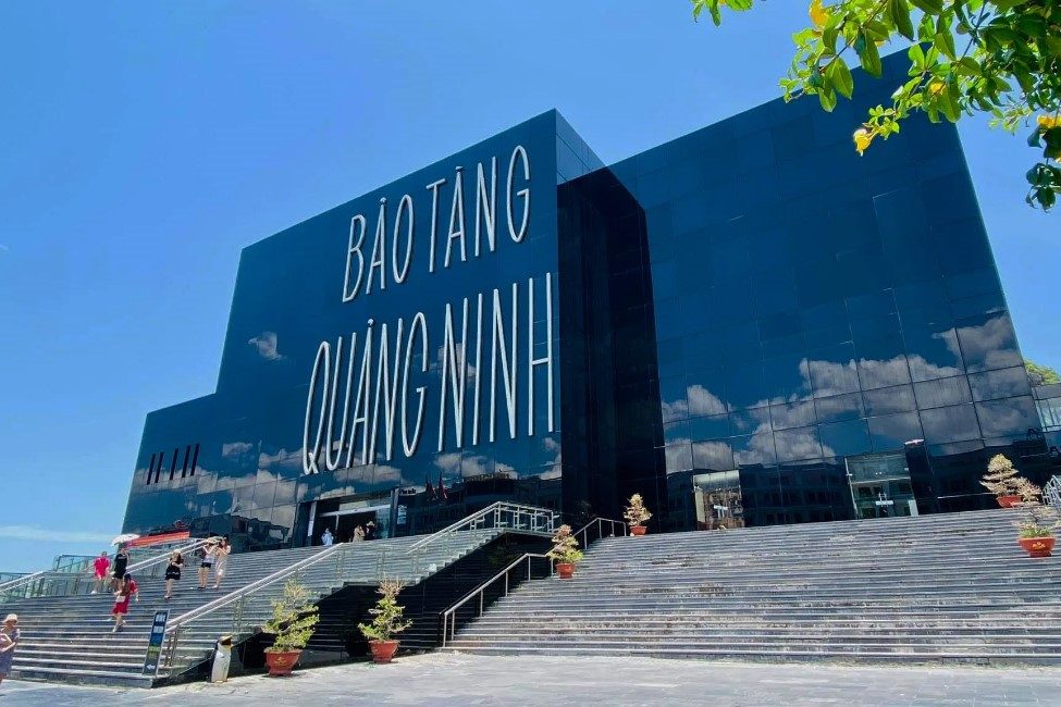 Circuit touristique Hanoi – Baie d'Ha Long 3 jours 2 nuits