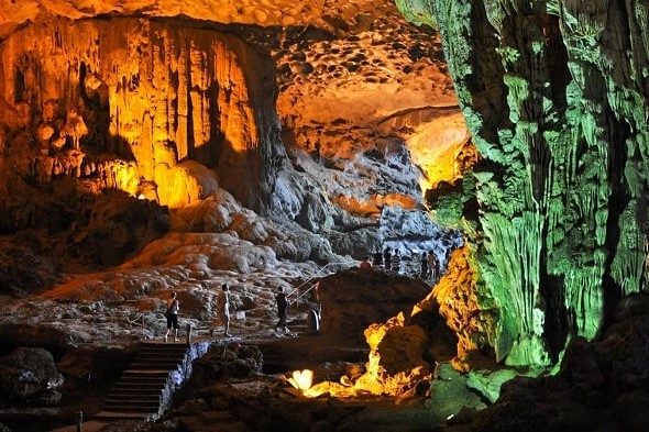 Halong Bay Tour – Thien Cung Cave 1 Day