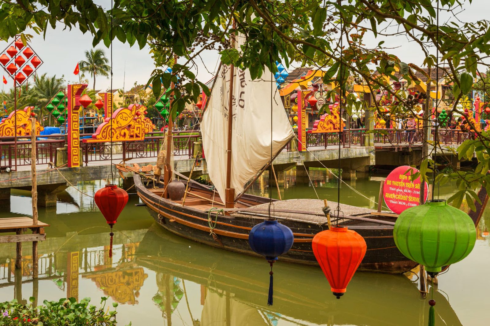 Tour di primavera Capodanno lunare: Da Nang – Hoi An – VinWonders