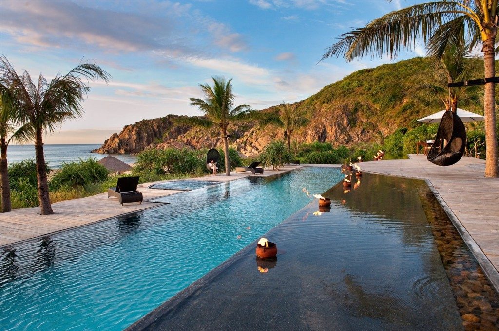 Nha Trang – Phú Yên 3 Nights 4 Days Leisure Tour: 5-Star Train Cruise