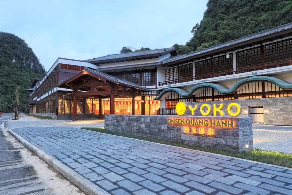 Tour Quảng Ninh 2N1Đ: KDL Nước Khoáng Yoko Onsen Quang Hanh