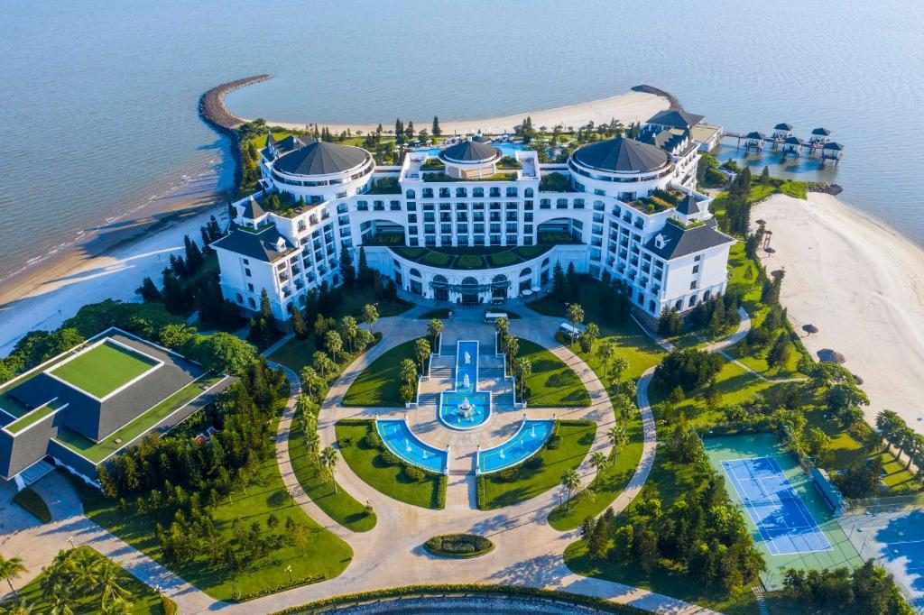 Quang Ninh Tour: Rều-Insel Ha Long 2 Tage 1 Nacht