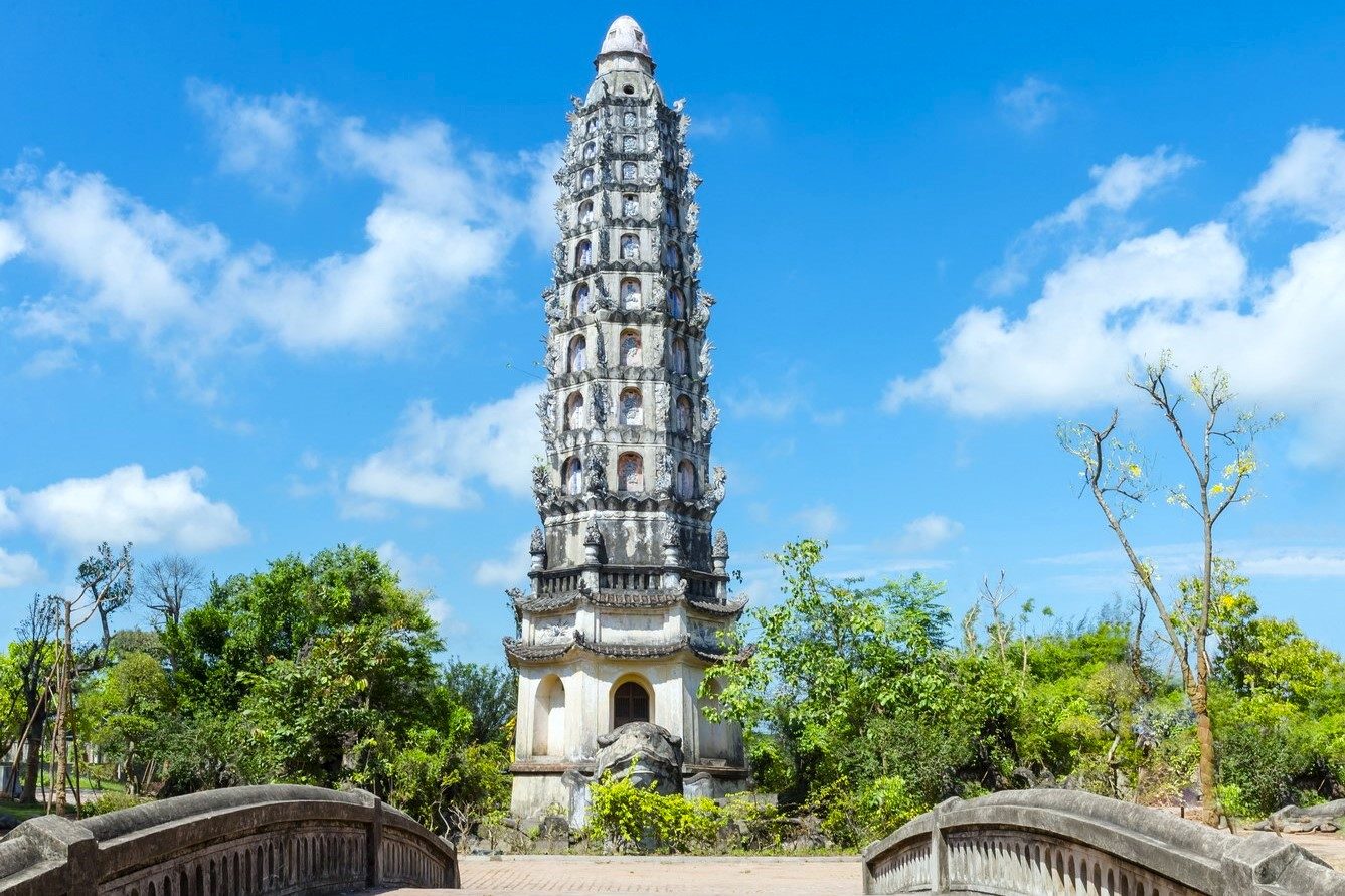 Tour Tâm Linh Nam Định: Khám Phá Đền Trần – Chùa Cổ Lễ – Phủ Dầy