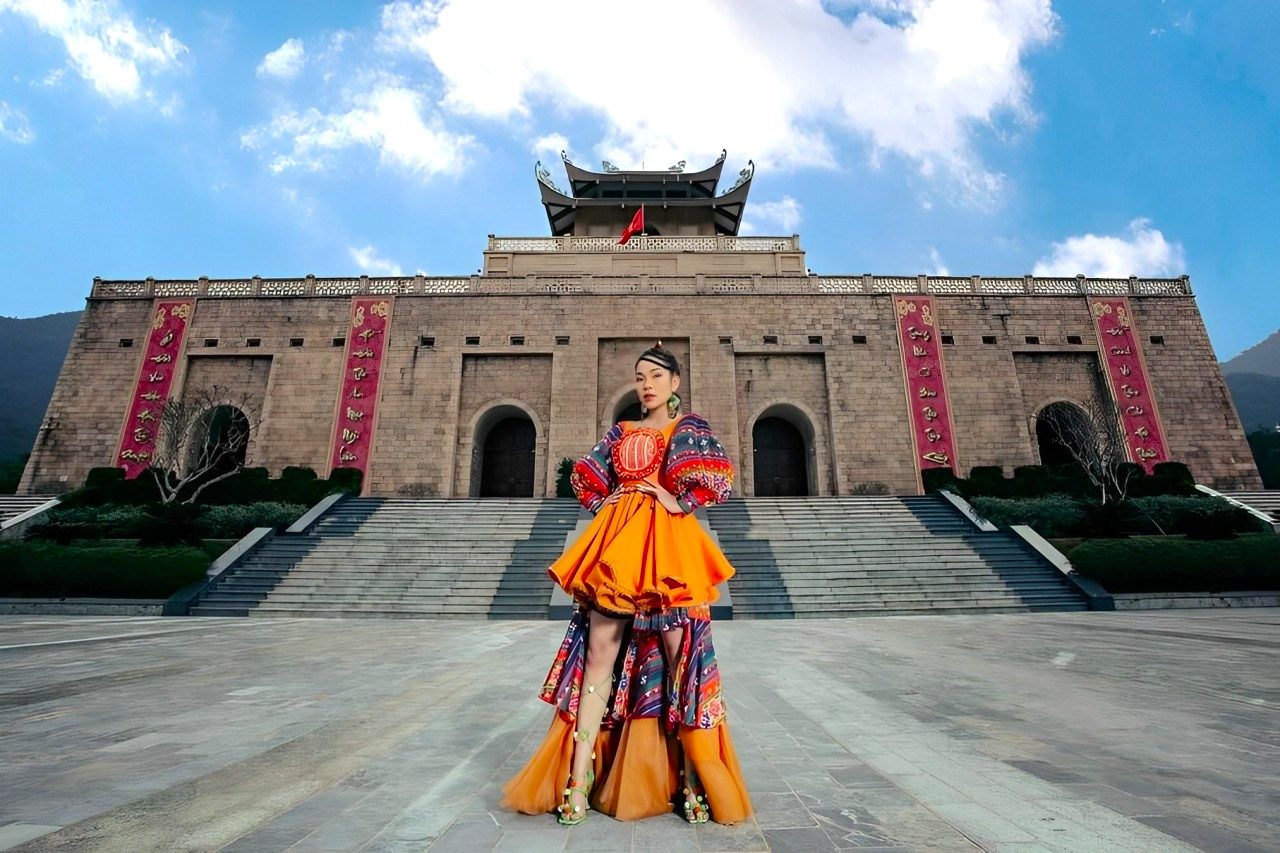 Tour Du Ngoạn Bắc Giang 1 Ngày: KDL Suối Mỡ & Tây Yên Tử
