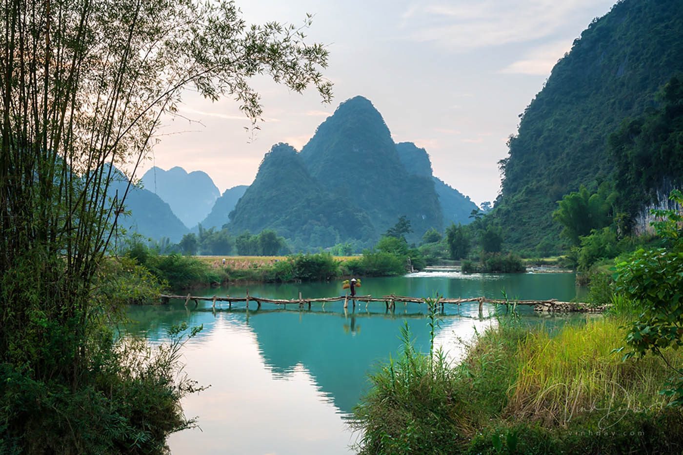 Ban Gioc Waterfall Cao Bang 3-Day 2-Night Tour: Discover the Majestic Mountain Region