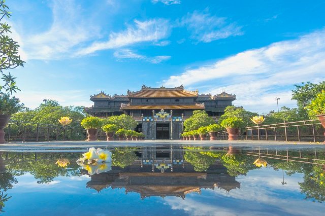 4-Day 3-Night Hue Tour: Return to the Ancient Capital