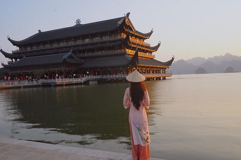 Tour Du Lịch Hà Nội – Hà Nam 1 Ngày: Chùa Tam Chúc – Hòa Mình Vào Không Gian An Linh