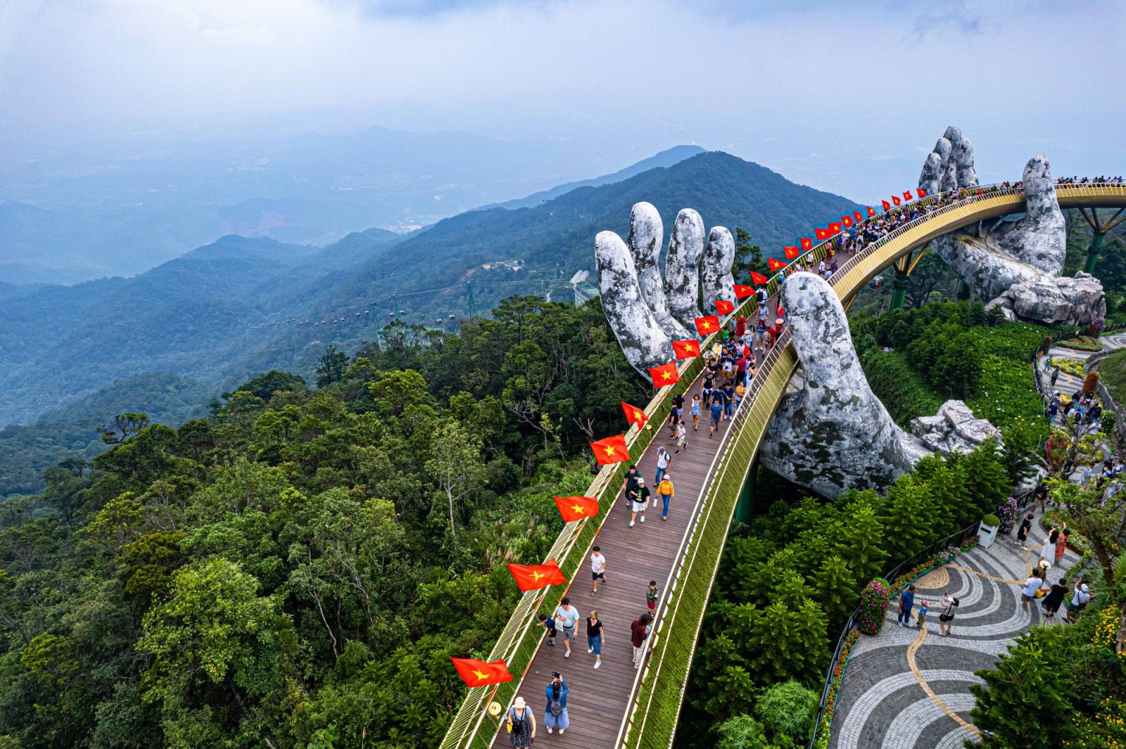 Hanoi – Da Nang 3D2N Tour: An Ideal Destination for Every Traveler (Flight)