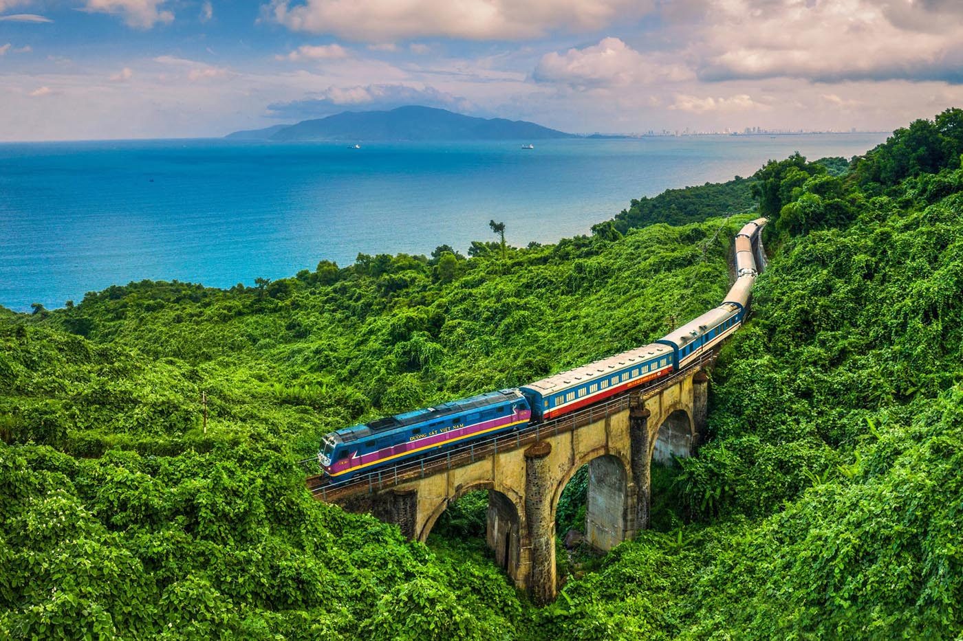 Tour Huế – Đà Nẵng – Hội An 2N1Đ: Vi Vu Thắng Cảnh Miền Trung (Tàu Hỏa)