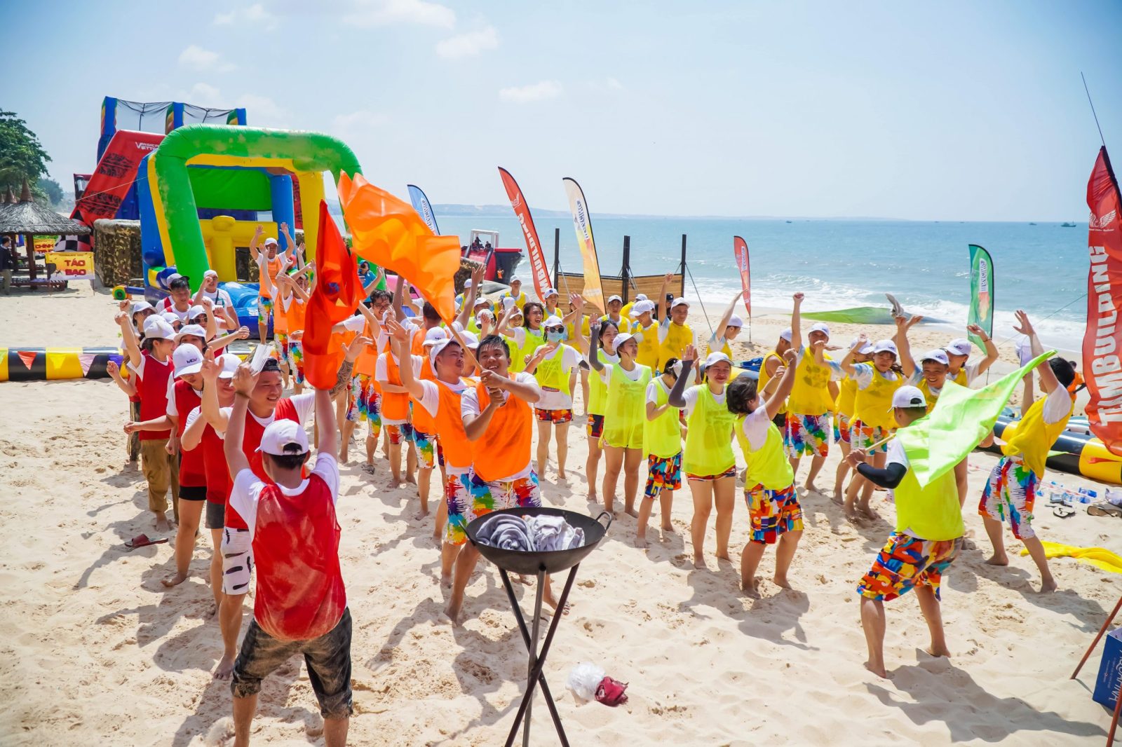 Lawatan Team Building Phan Thiết 2 Hari 1 Malam di Pantai Mũi Né