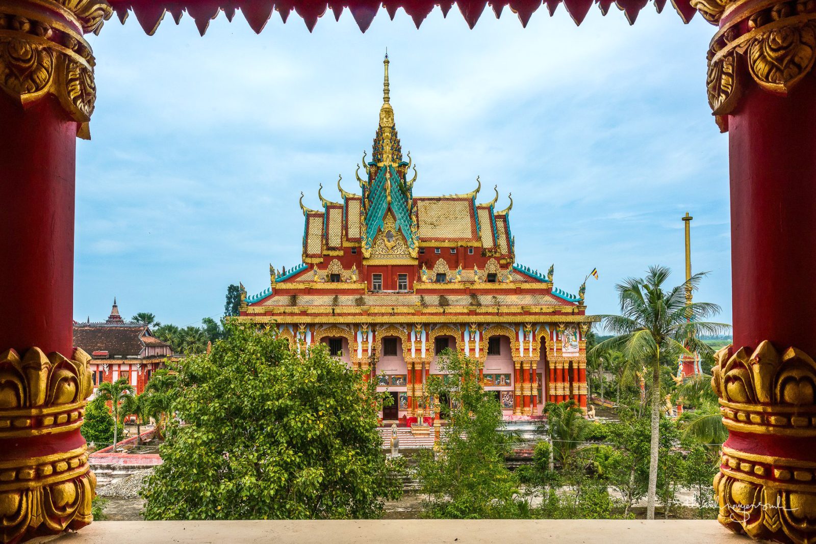 Tour Du Lịch Bạc Liêu 2 Ngày 1 Đêm – Mẹ Nam Hải, Cánh Đồng Gió & Nhà Hát Nón Lá