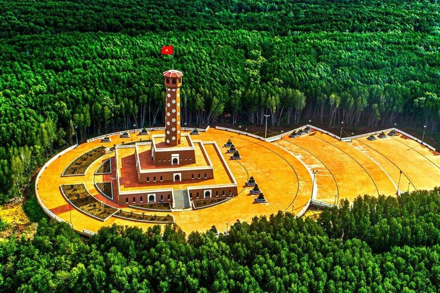 Tour Cà Mau 3 Ngày 2 Đêm: Đất Mũi – Rừng U Minh Hạ – Gác Kèo Ong