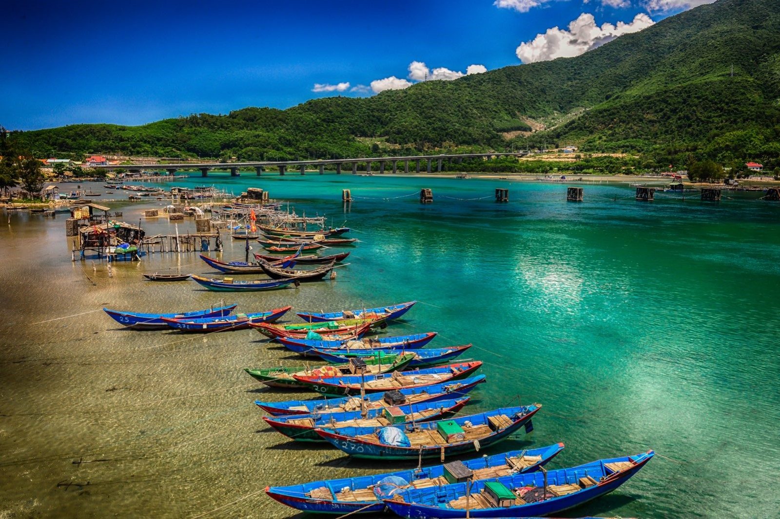 Tour Du Lịch Hòn Mun Nha Trang: Làng Chài, Bãi Biển Mini