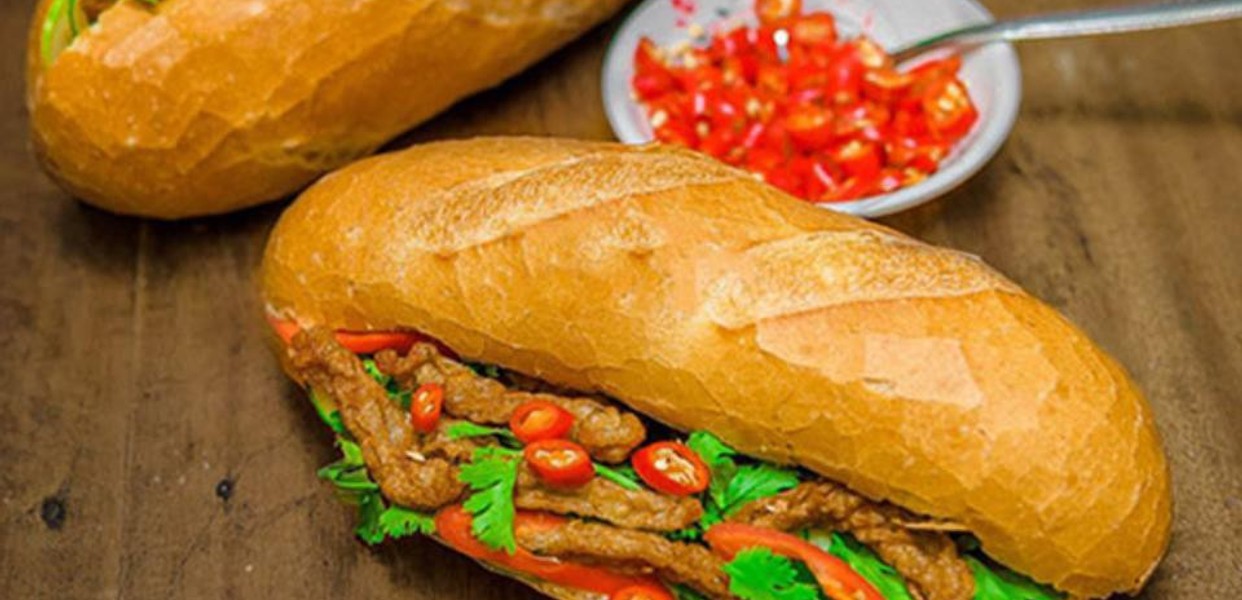 Banh Mi Hong Hoa