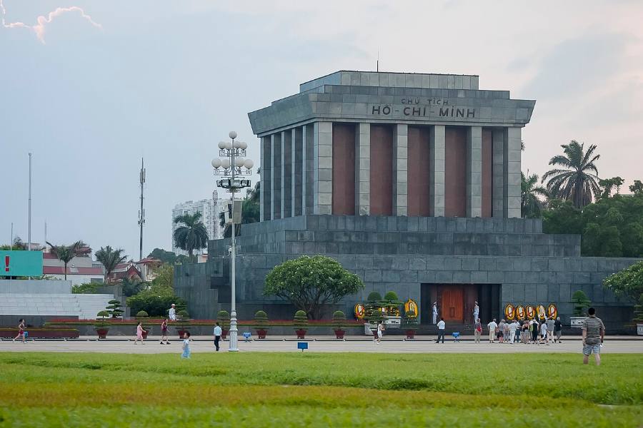 Hanoi History & Ho Chi Minh Free Walking Tour