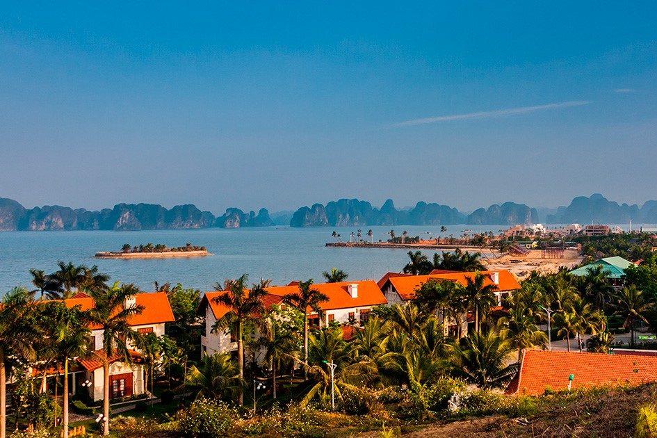 Tour Du Lịch Tuần Châu 1 Ngày: Hòn Đảo Xinh Đẹp Nhất Tại Hạ Long