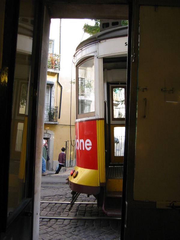 Lisbon Alfama & Old Town Free Walking Tour
