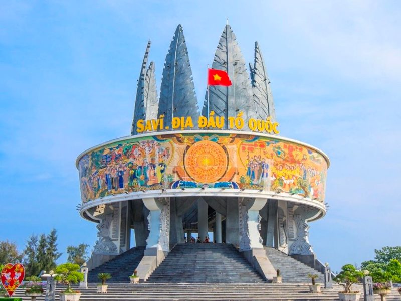 Tour Du Lịch Trà Cổ – Móng Cái 2 Ngày 1 Đêm: Bãi Biển “Trữ Tình Nhất Việt Nam”