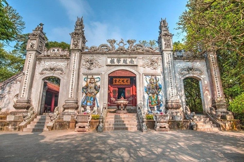 1 दिन का हùng मंदिर दौरा – फु थो की विरासत की खोज