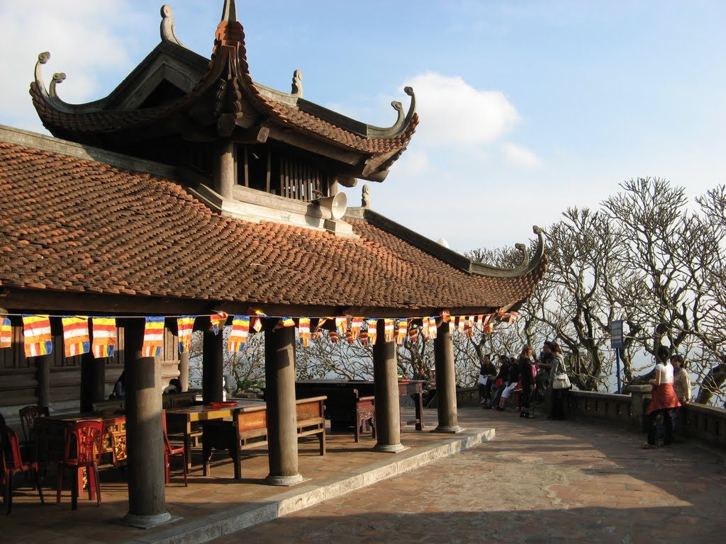 Tour Du Lịch Quảng Ninh 1 Ngày: Khu Du Lịch Yên Tử – Vùng Núi Thiêng