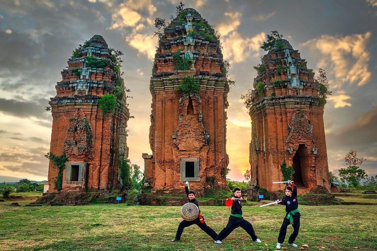 Tour Du Lịch Quy Nhơn – Bình Định 3 Ngày 2 Đêm: Hành Trình Khám Phá Trọn Vẹn Xứ Nẫu