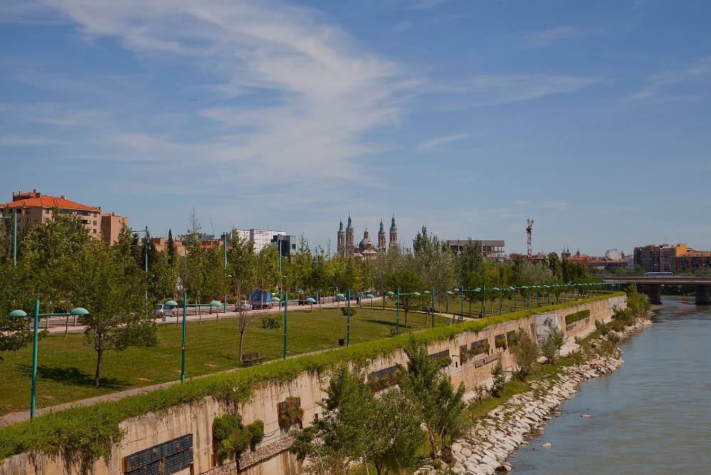 Visite à pied gratuite de Zaragoza – Basilique du Pilar, Caesaraugusta romaine et l'Èbre