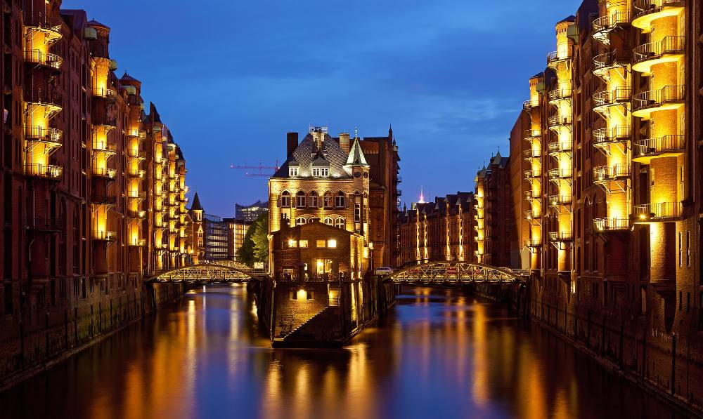Hamburg Free Walking Tour – HafenCity, Speicherstadt und das Tor zur Welt