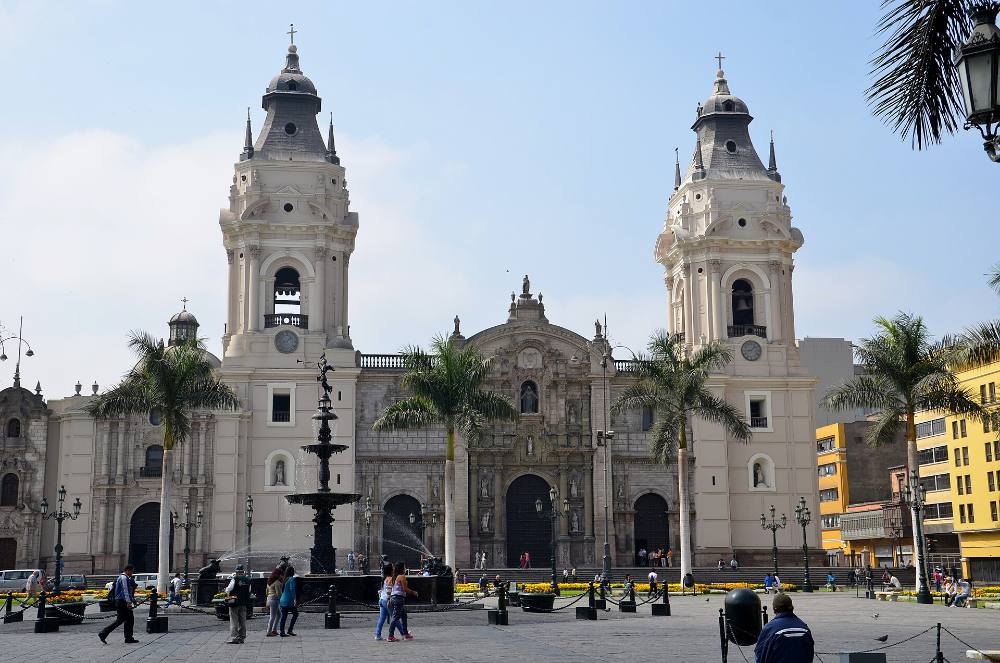Lima Free Walking Tour – Colonial Old Town, Plaza Mayor & Peruvian Flavours