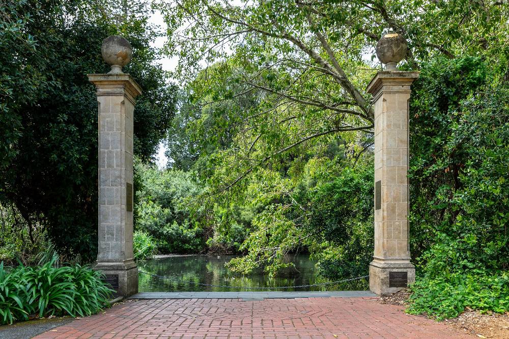 Tour a Pé Gratuito por Adelaide – a Graciosa Cidade das Igrejas, dos Parques e de North Terrace