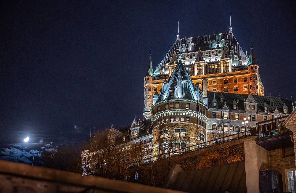 Recorrido a pie gratuito por la Ciudad de Quebec – casco antiguo fortificado, Château Frontenac y la Nueva Francia