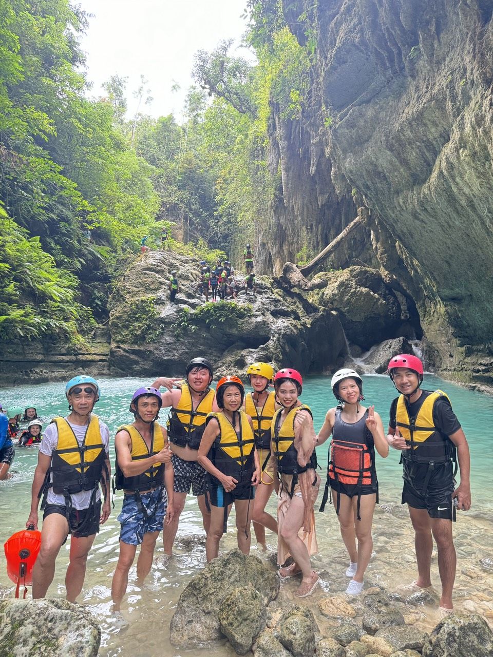Bụi tour